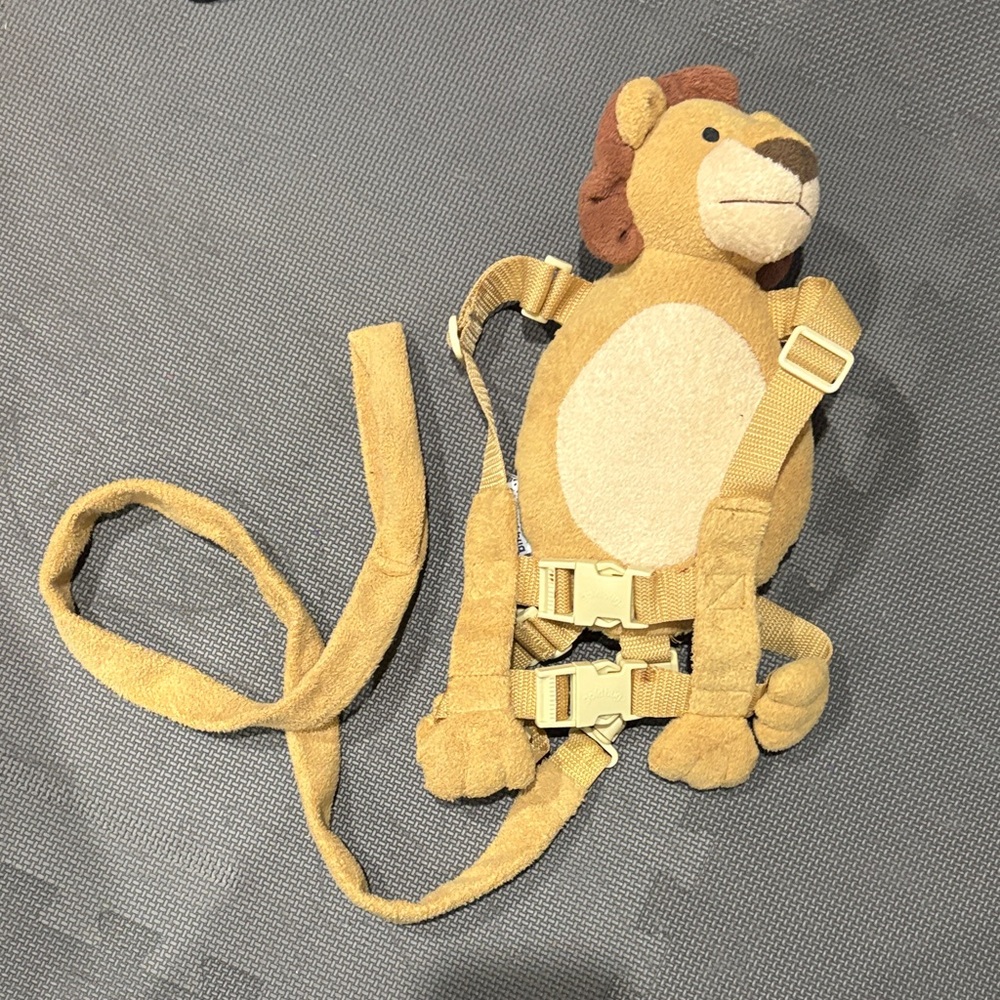 Goldbug - Buddy Lion Plush Stuffed Animal 2-in-1 Child Safety Harness